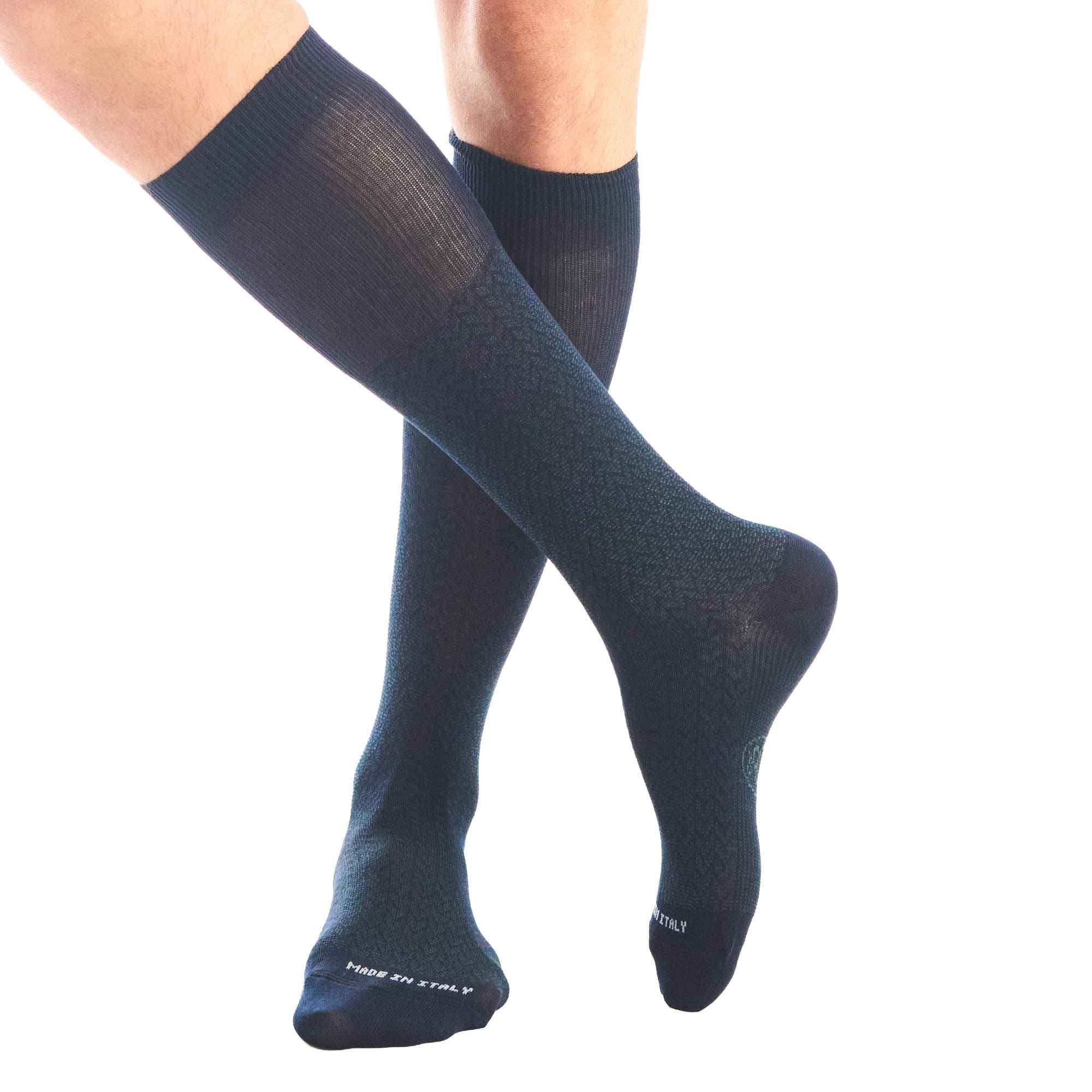 Box calza lunga cotone Filo di Scozia con polsino inglese e Cravatta in seta fatta a mano- VERDE SCURO LARICE