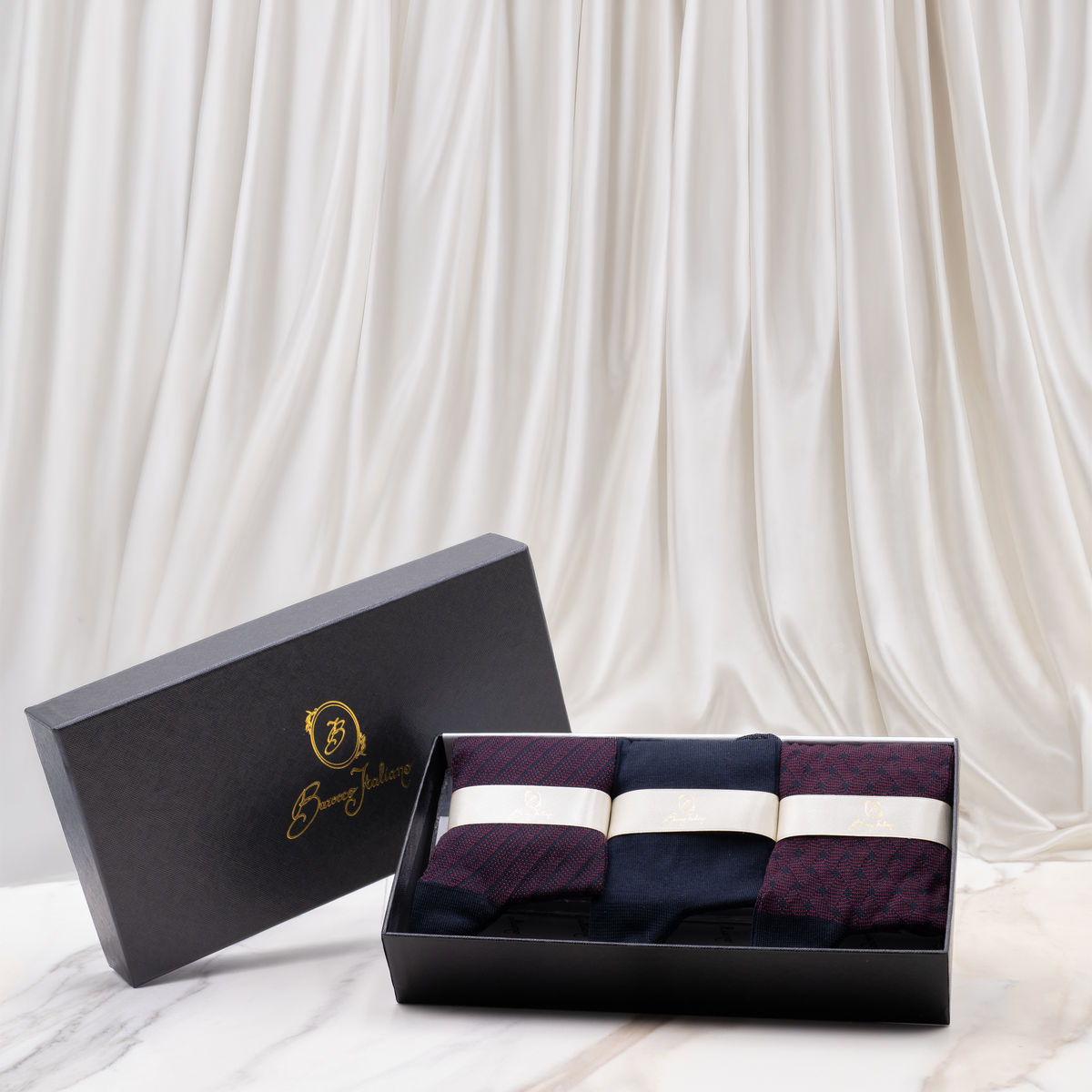 Essential Box - Intreccio Veneziano & Regimental - ROSSO BAROLO