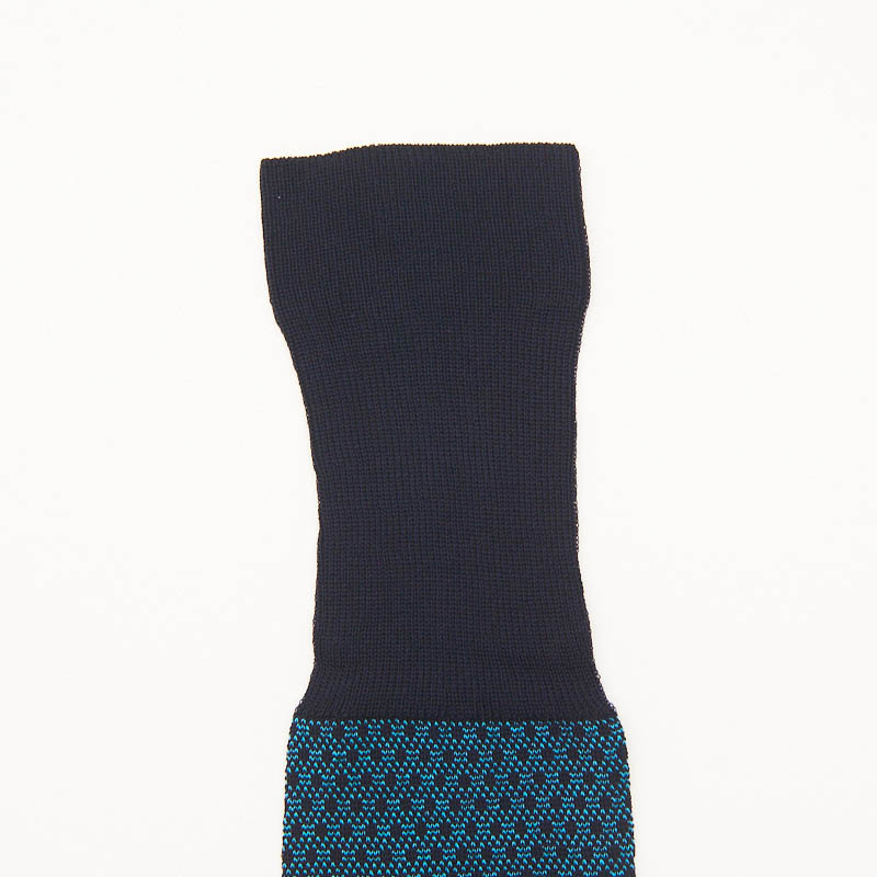 luxury-barocco-italiano-calza-uomo-sorgente-003.jpg