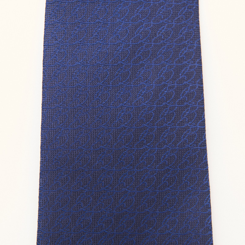 luxury-barocco-italiano-cravatta-seta-dettaglio-trama-1.jpg